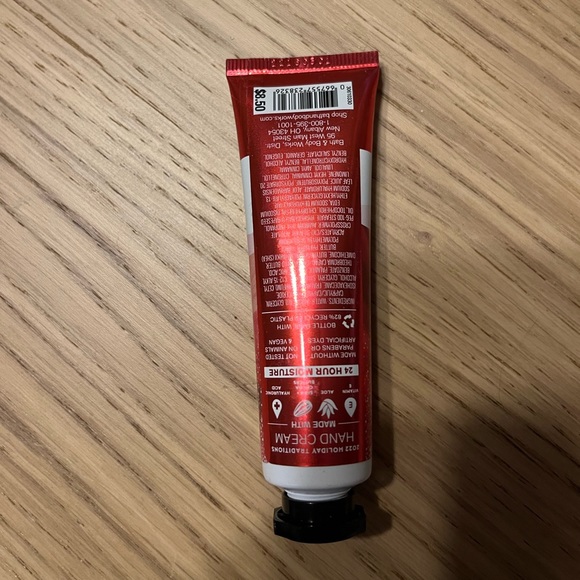 Bath & Body Works Shea Butter Hand Cream - Picture 2 of 2